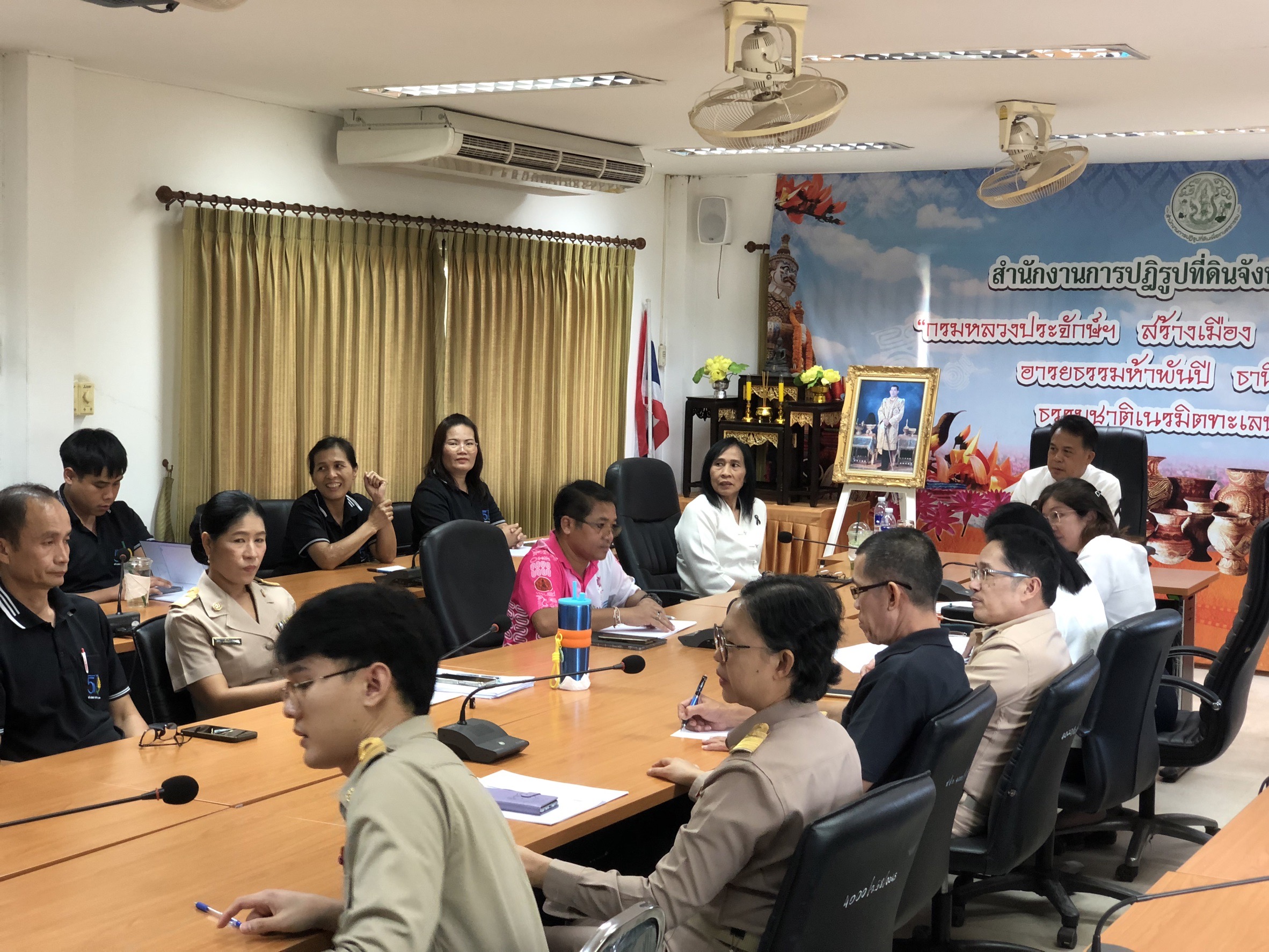 title - รองเลขาธิการ ส.ป.ก. ร่วมคณะ รมช.เกษตรฯ ทำบุญงานพืชสวนโลก พร้อมลงพื้นที่ตรวจเยี่ยม ส.ป.ก.อุดรธานี